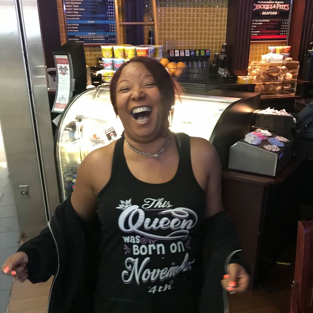 Meet your Posher, Angela